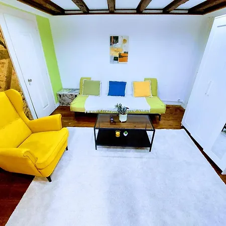 Authentic Portuguese Home- Alfama Lisbon