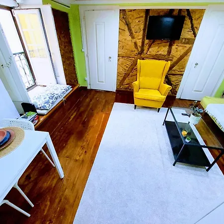 Authentic Portuguese Home- Alfama