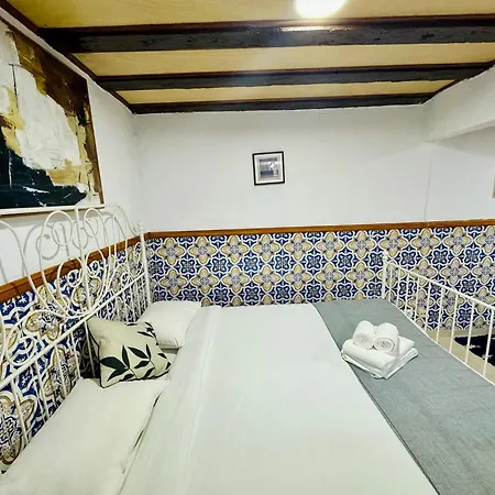 Authentic Portuguese Home- Alfama Lägenhet *