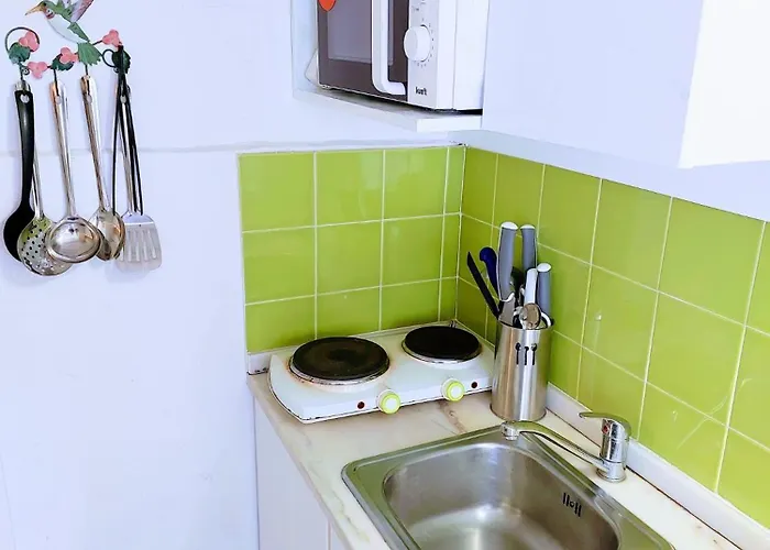 Authentic Portuguese Home- Alfama Апартаменти *