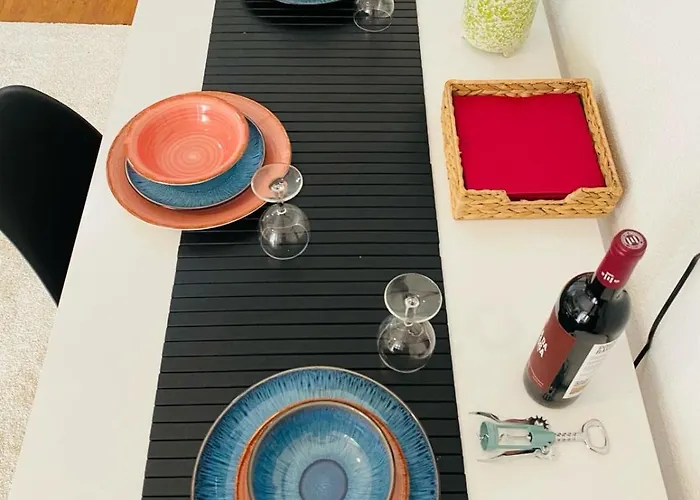 Authentic Portuguese Home- Alfama Apartamento