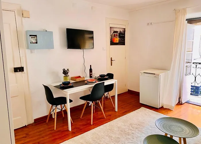 Authentic Portuguese Home- Alfama