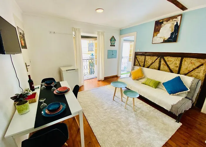 Authentic Portuguese Home- Alfama *