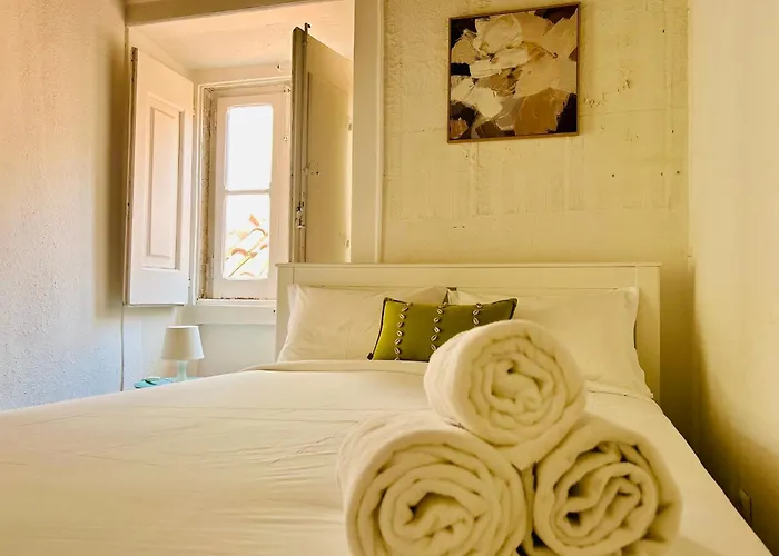 Апартаменти Authentic Portuguese Home- Alfama Лісабон