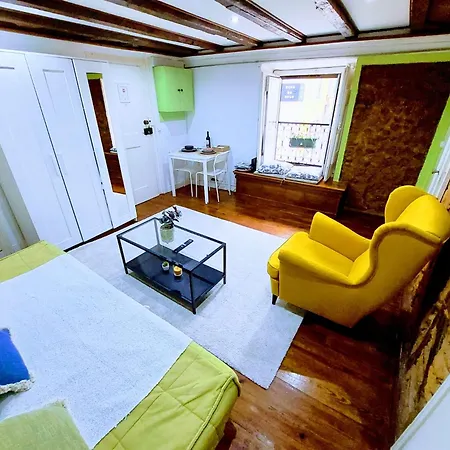 Authentic Portuguese Home- Alfama * Lisboa