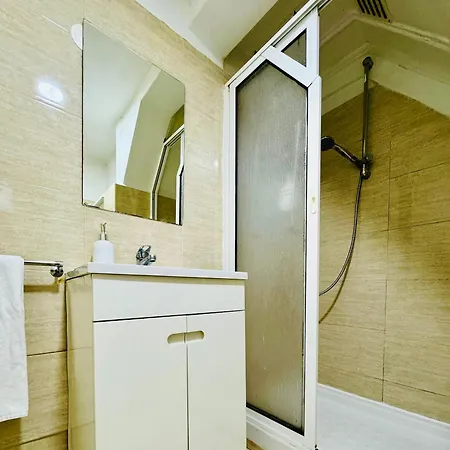 Authentic Portuguese Home- Alfama Apartamento Lisboa